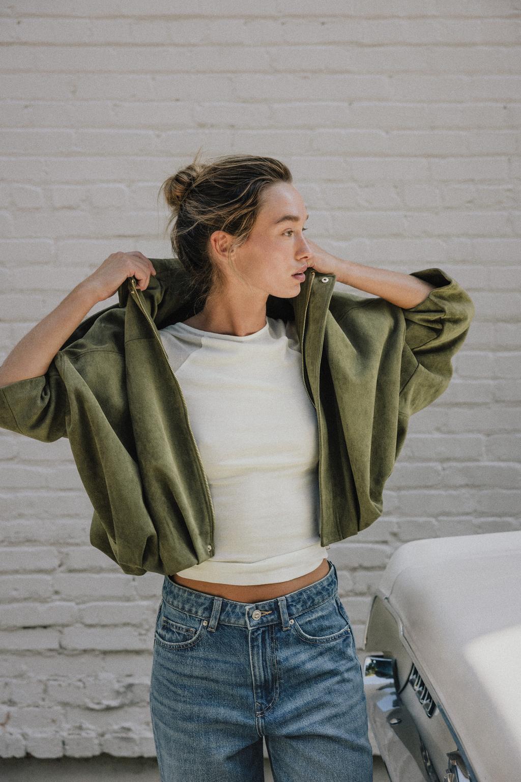Alvora Classic Suedine Trench
