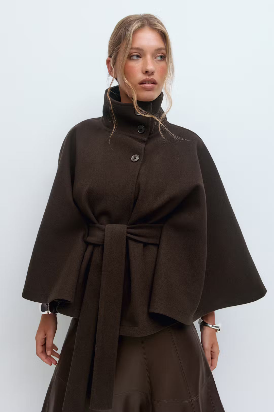 Alvora Amberfall Cape