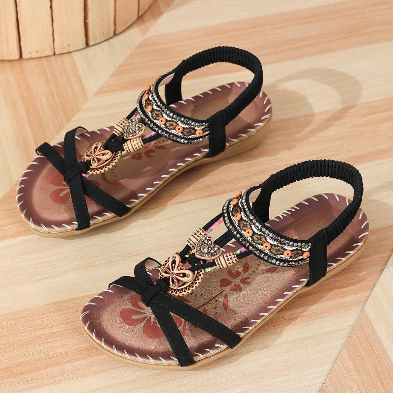 Hazel – Ibiza-style orthopedic sandals for comfort and elegance