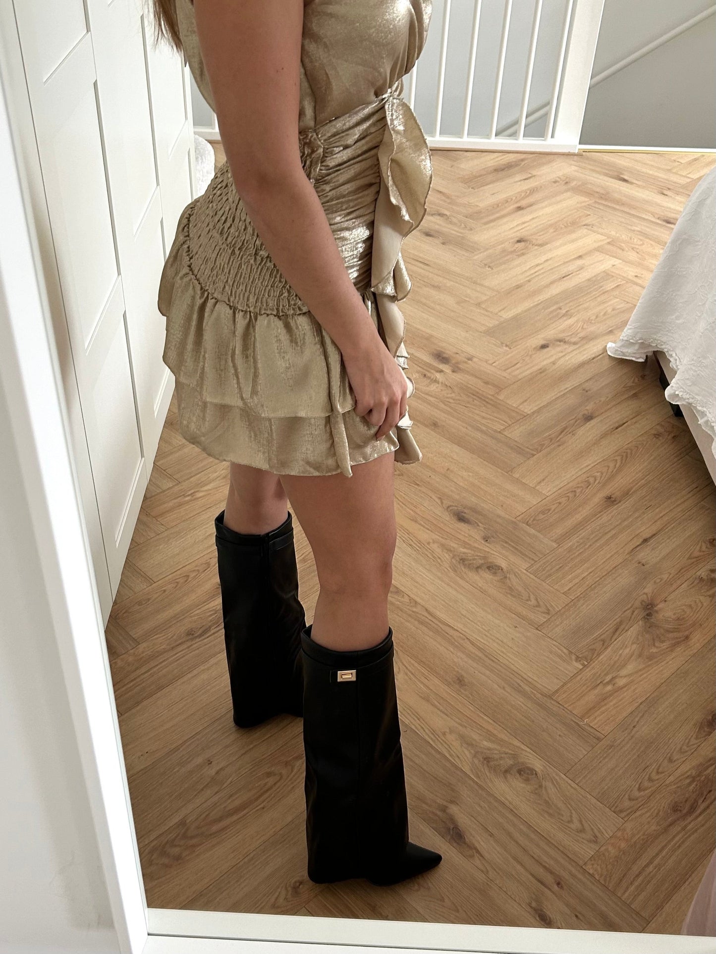 Soft Edge Boots