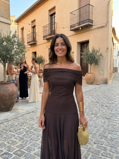 Rosalie - Elegant and Simple Maxi Dress