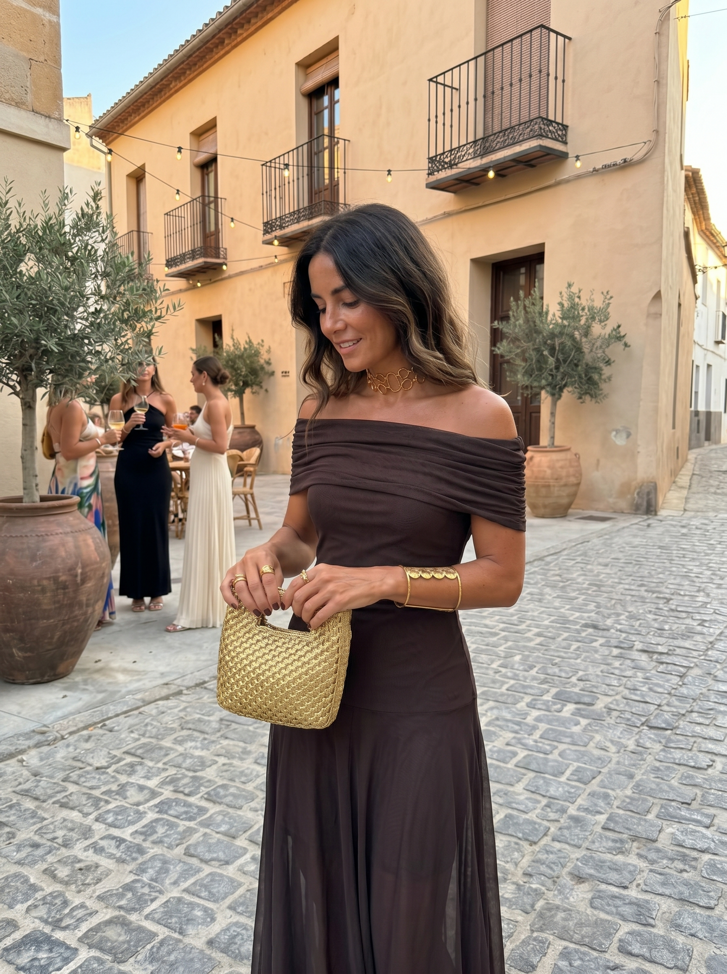 Rosalie - Elegant and Simple Maxi Dress